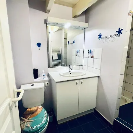 Апартаменты Nice 45 M2 Bright-Comfortable On The Seaside Ла-Флот