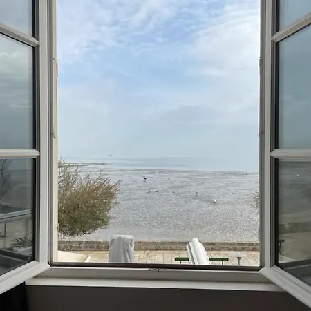 Nice 45 M2 Bright-Comfortable On The Seaside Апартаменты Ла-Флот